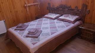 Дома для отпуска Зарінок карпат Микуличин Коттедж с 3 спальнями-27